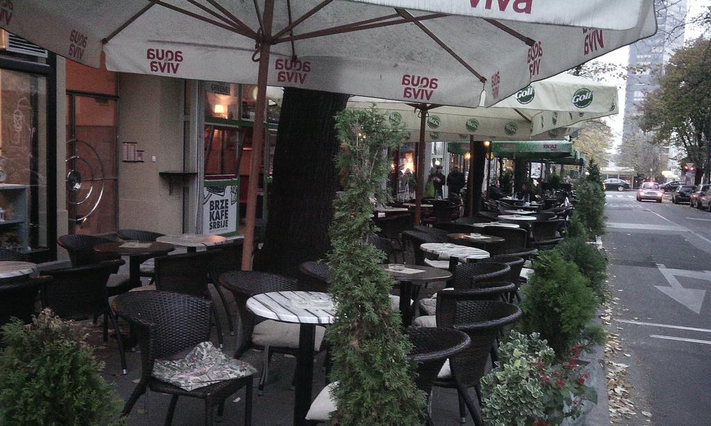 Slavija Square Apartment Cvetni Trg Belgrade Bilik gambar
